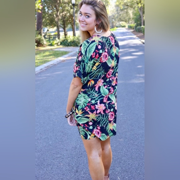 NEW Shift Dress - Picture 2 of 3